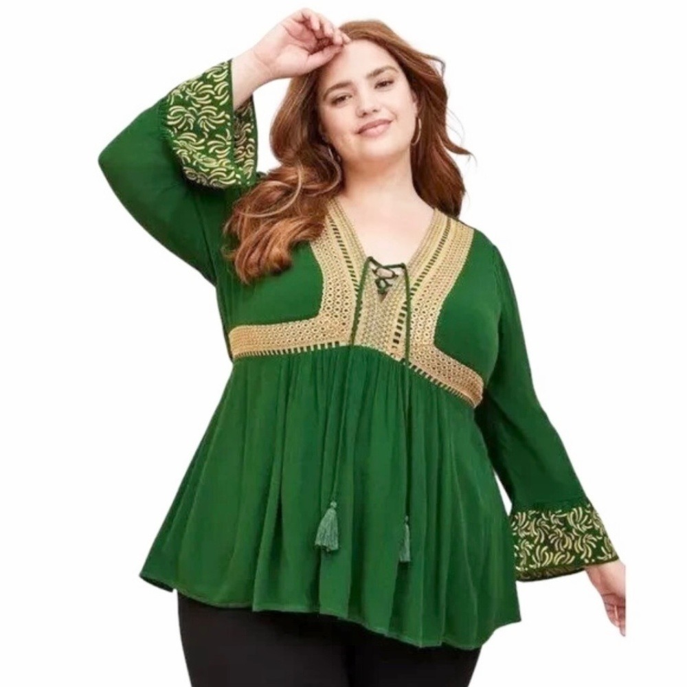 Torrid House of the Dragon Peasant‎ Top Women Size 2 Green